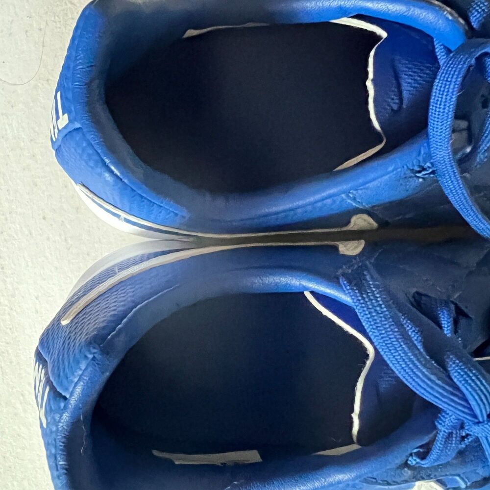 Nike Mens 7.5 Tiempo Lunar Legend 7 Pro Ronaldinho 10R Indoor Shoes AQ2211-410 - Picture 3 of 10